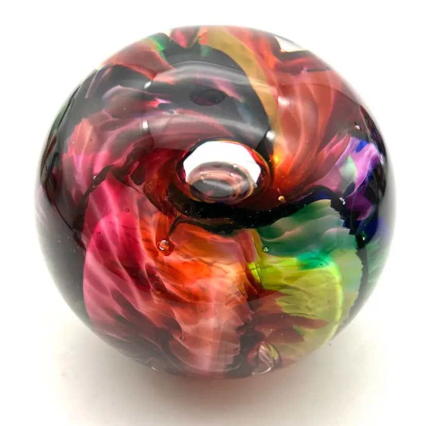 04 - Lynn Dining Colorful Art Glass Paperweight. Signed