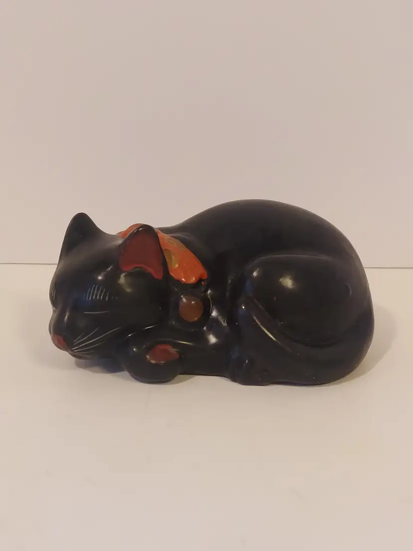 Hand Painted Sleeping Black Cat Figurine Vintage Japan Ceramic