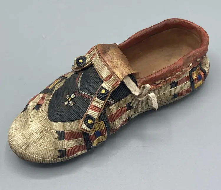 LAST CHANCE:  Native American Moccasin Resin Shoe Southwest Home Decor - Vintage