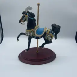 Franklin Mint Royal Splendor Hand painted Porcelain Carousel Horse Lynn Lupetti