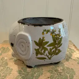 CA Train: Counterpoint SF Elephant Planter