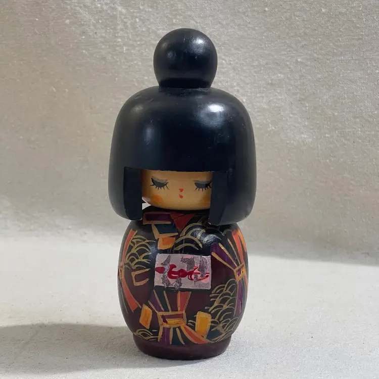VTG Japanese Wooden Kokeshi Doll Girl Figurine Hand Painted Kimono Signed
