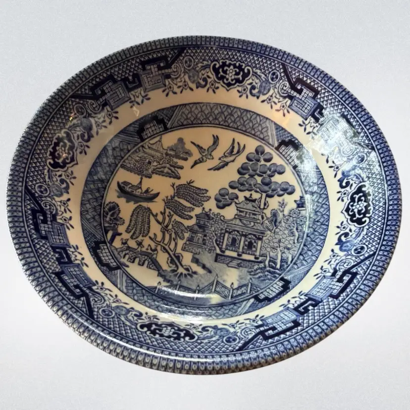 Vintage Churchill Blue Willow Dessert/Salad Bowl Made In England  6 1/4”