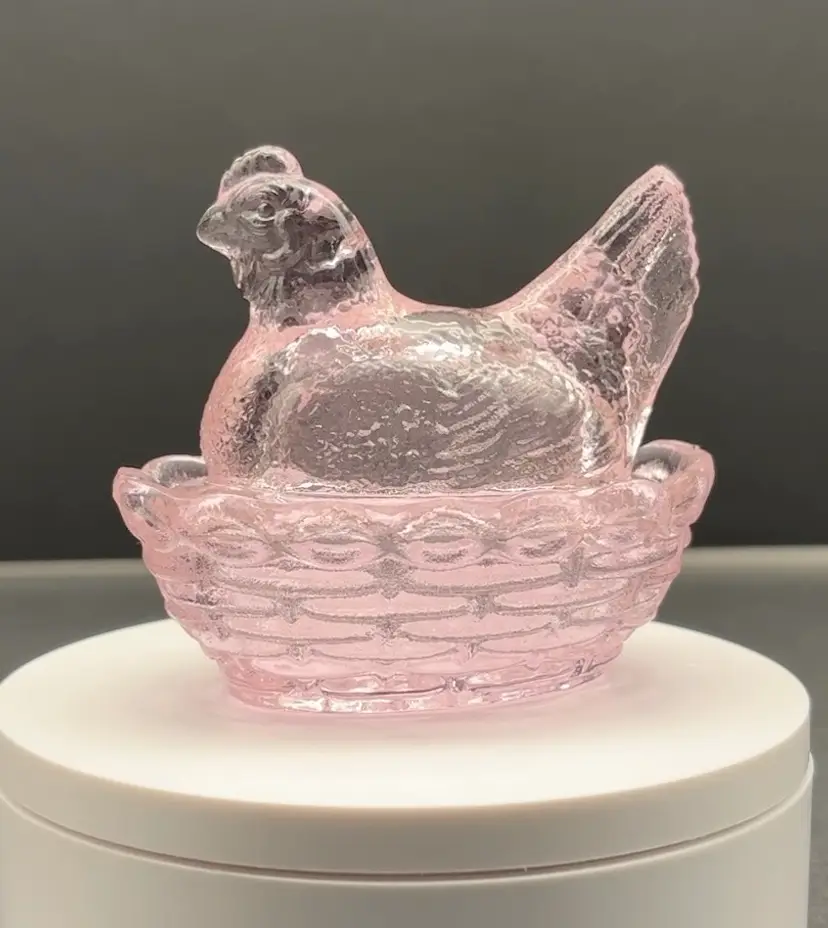 Rosso Mosser Pink Hen on Nest Split Tail 3" *GLOWS*