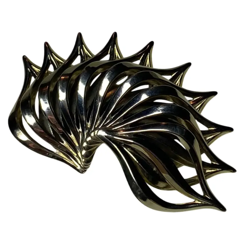 Silver Tone 3D Feather Spray 2.5” Brooch