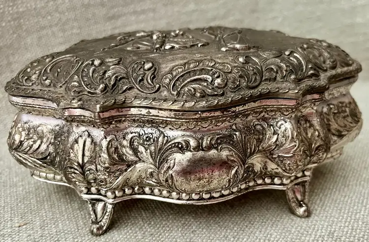 The Gleaners Rocco Style Border Green Velvet Lined Silver Tone Casket Jewelry