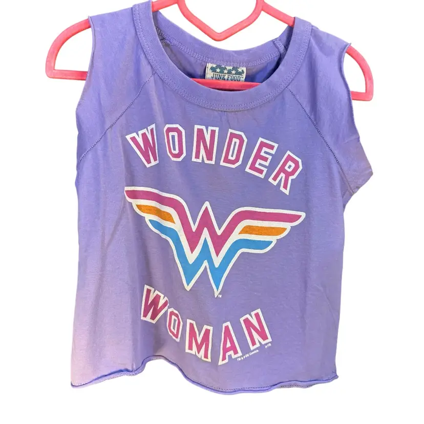 Junk Food Size 5 Girls Short TShirt No Sleeves Lavender Wonder Woman Girl Power New
