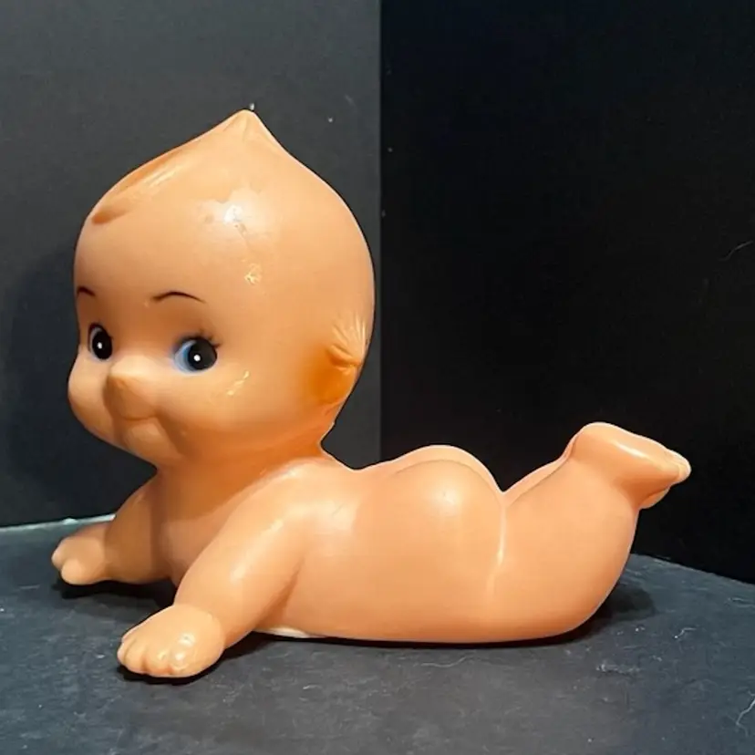 Crawling Vintage Kewpie Baby Vinyl, Taiwan ~4.5” x 5.75” x 3”