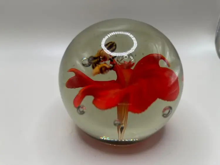 #01 Art Glass Paperweight ~ Bumblebees With Red Flower