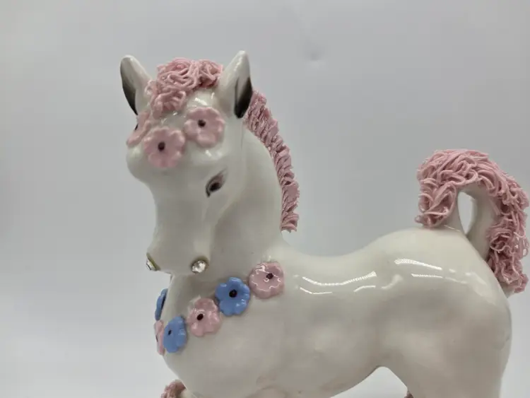 Kreiss Spaghetti Horse