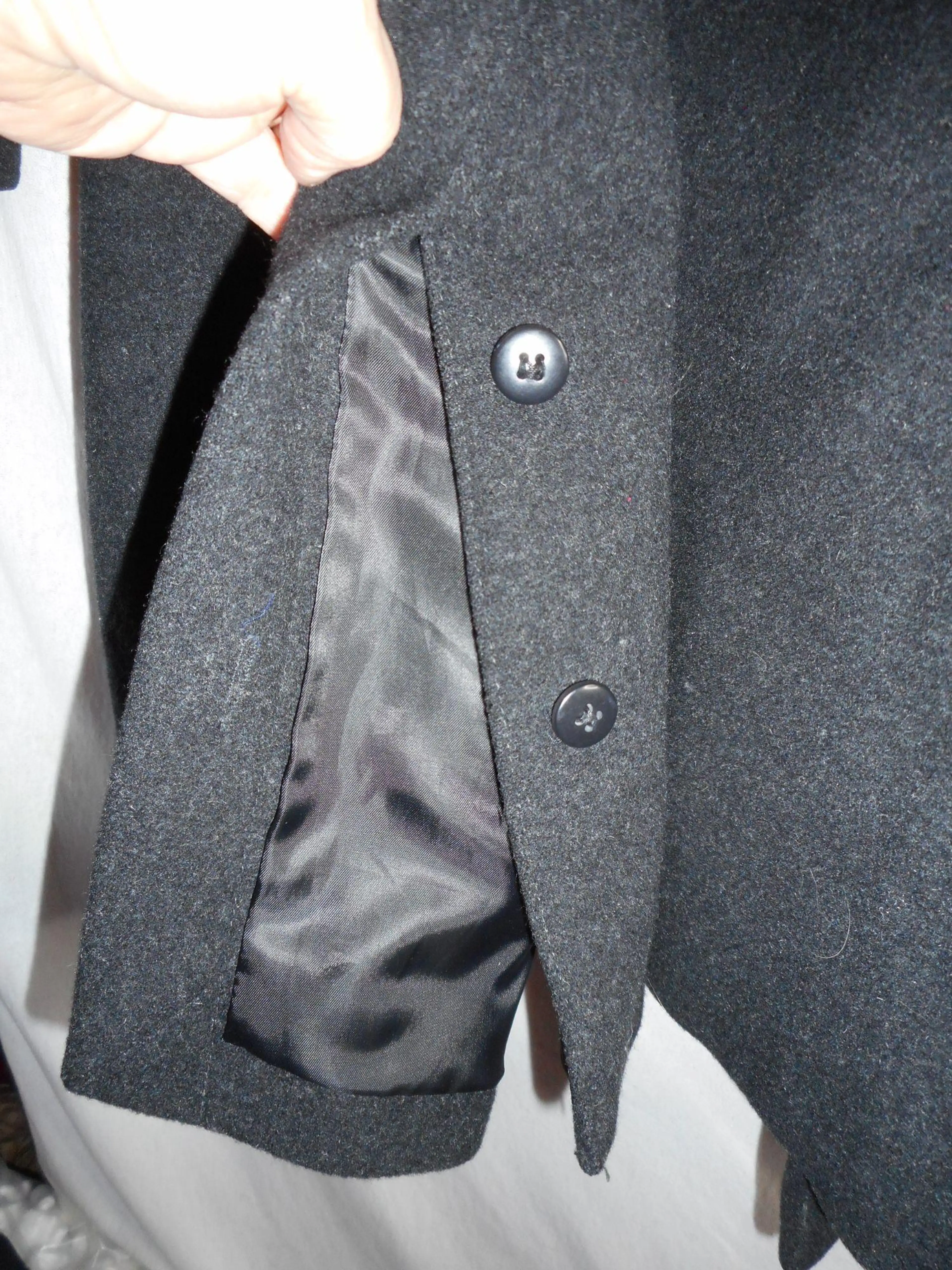 Image 5 of 7