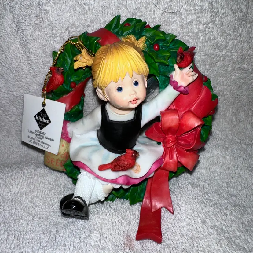 NWT 2012 Enesco Little Kitchen Fairies Little Cardinal Wreath Fairy W/Flaw