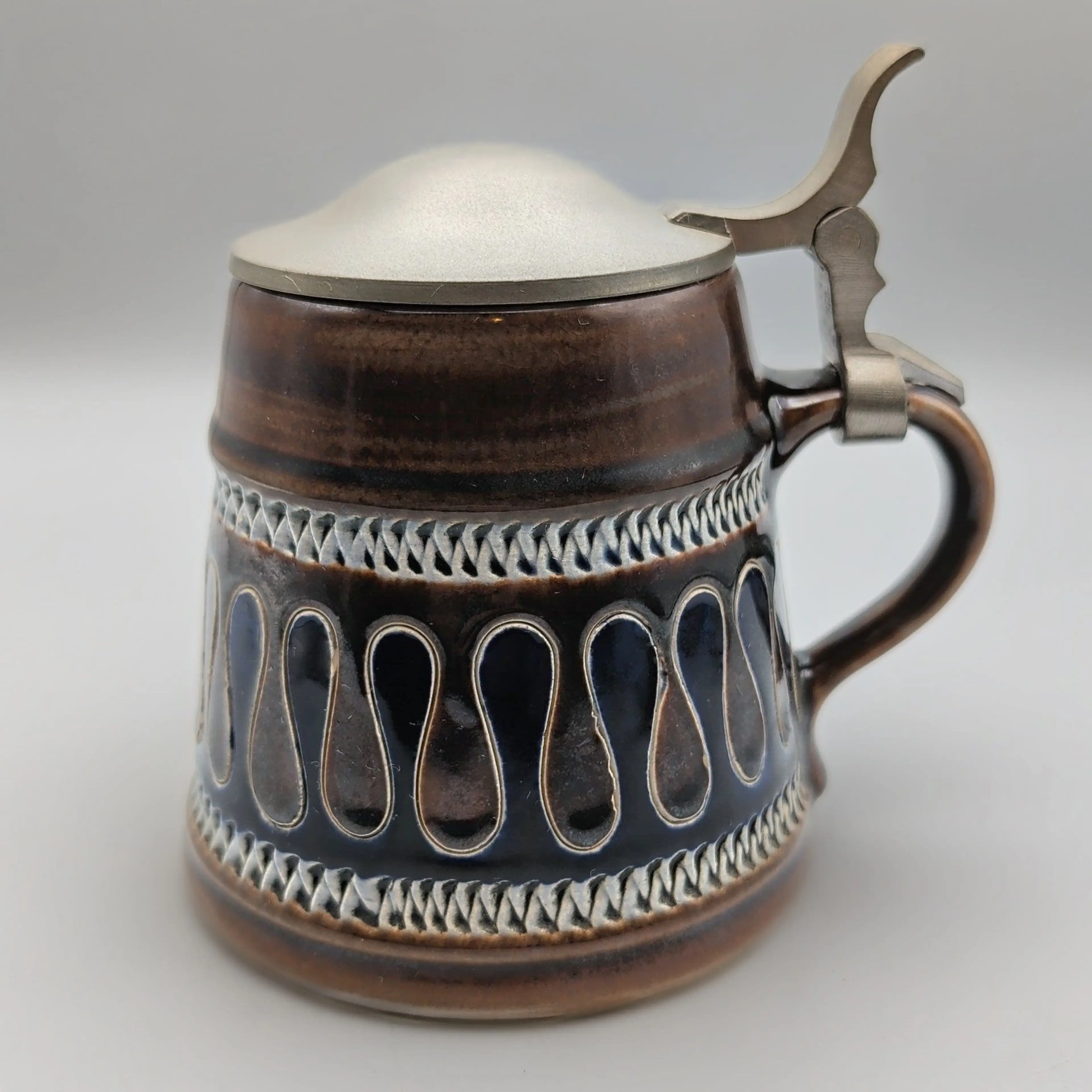 Image 4 of 9