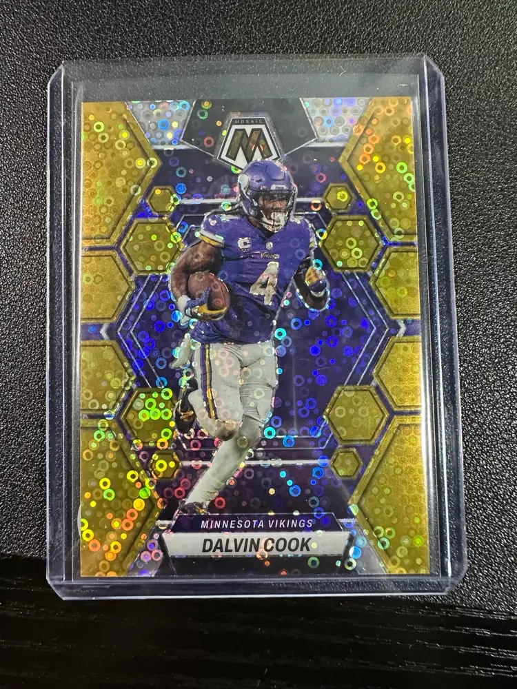2023 Panini Mosaic No Huddle Dalvin Cook Gold /10