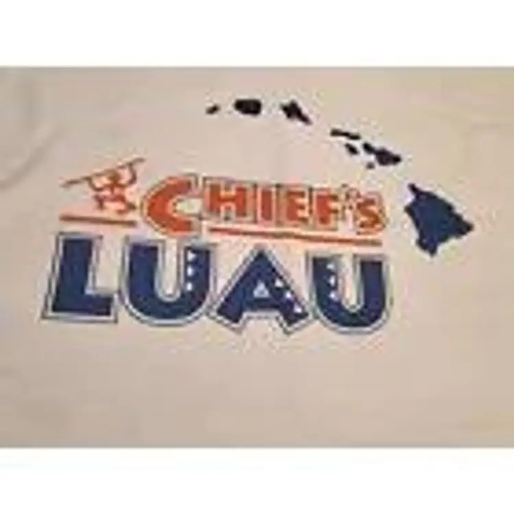 Vintage Hawaii Chief's Luau White Beach Towel HTF