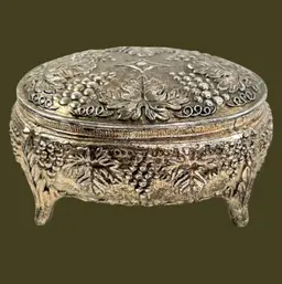 Grape Leaf & Vine Silver- tone Lidded & Footed Jewelry Trinket Box. Bright red velvet lining. Marked Japan.