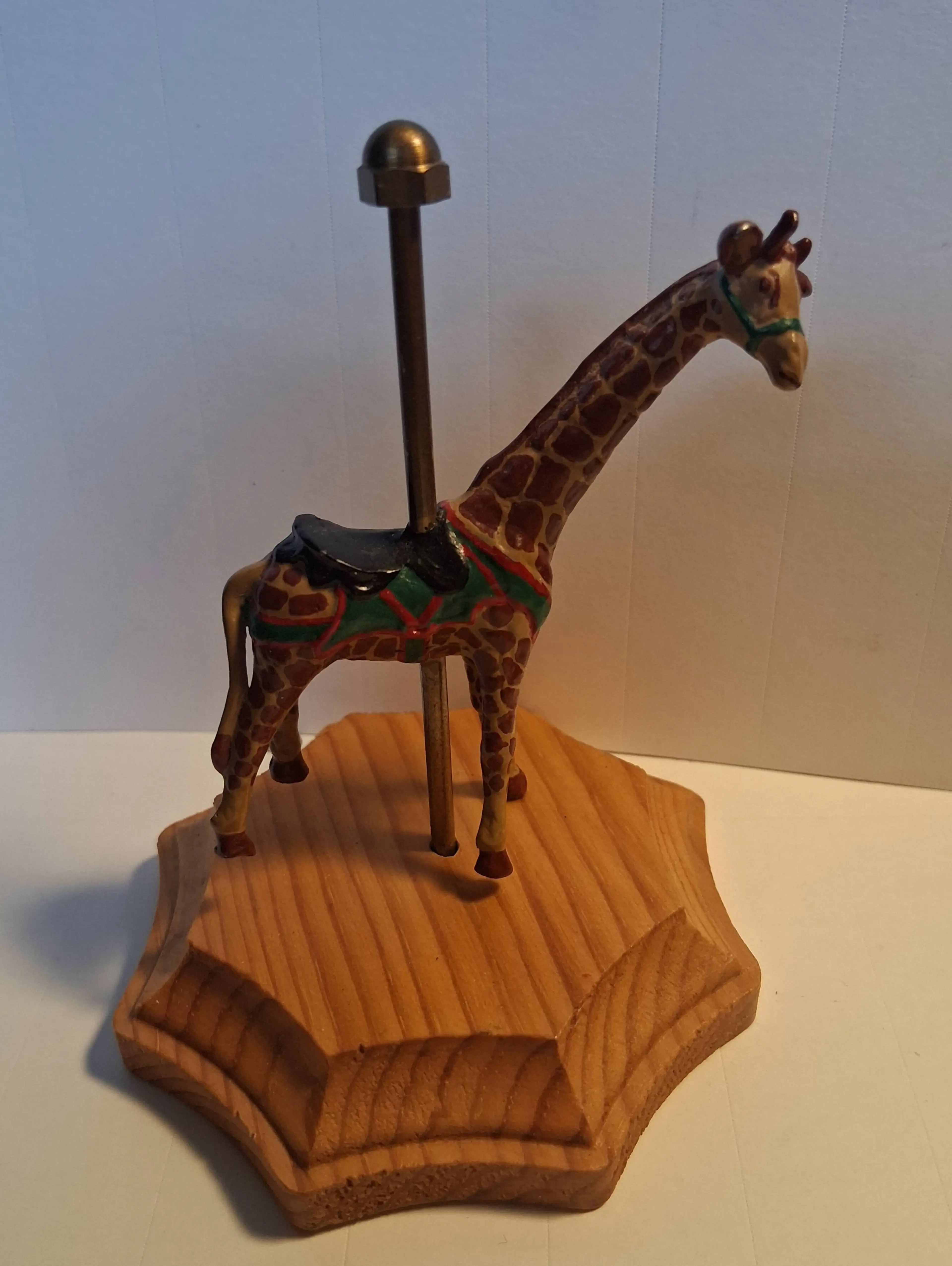 Image 1 of 6