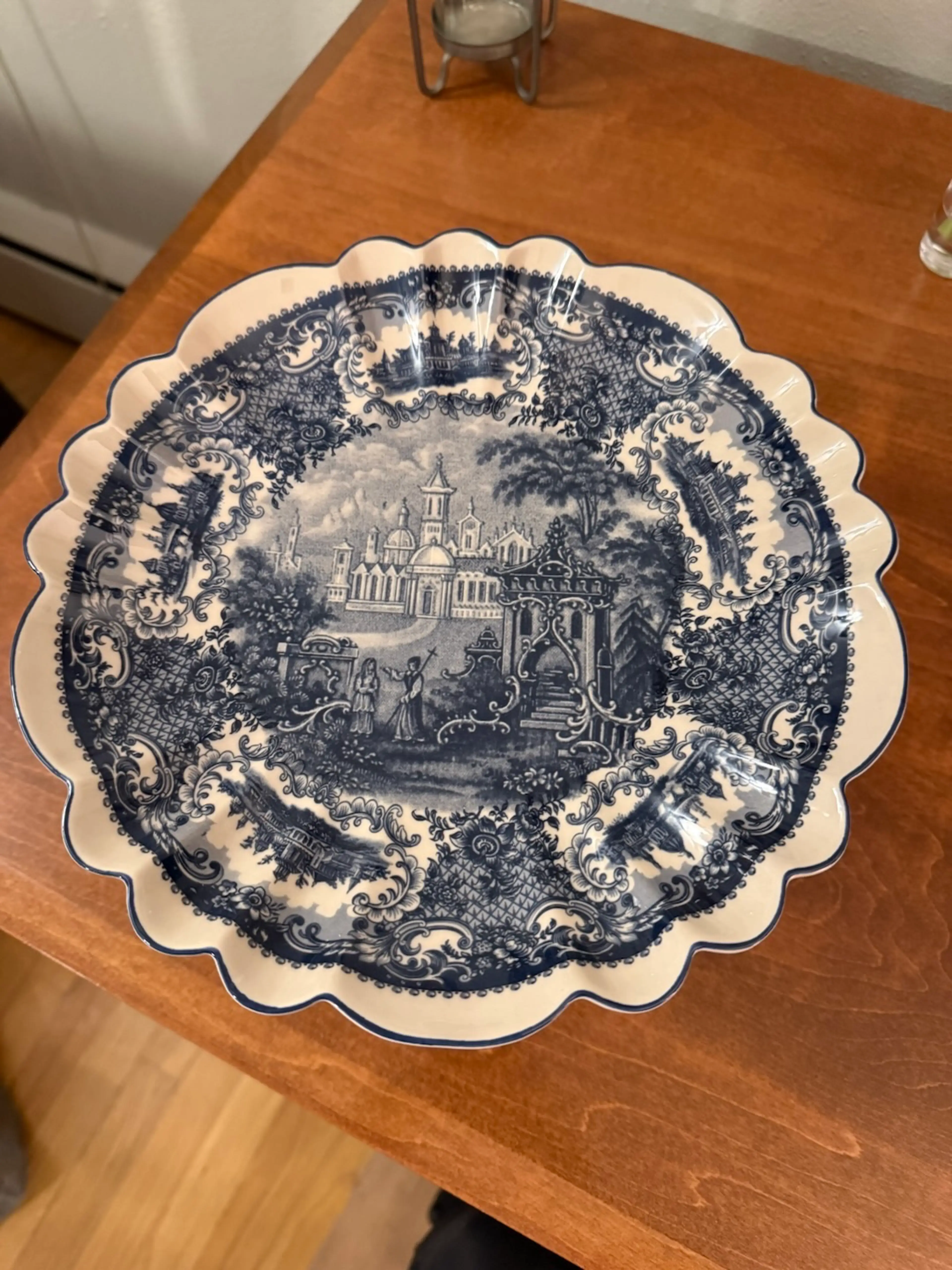Image 2 of 5