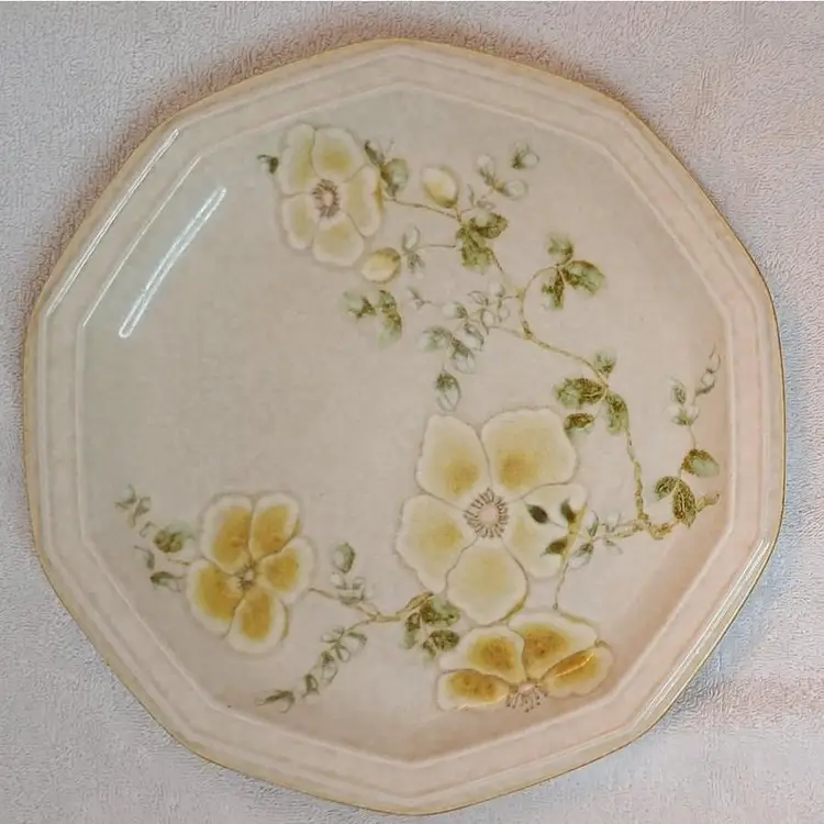 Mix~Match - Yellow Yellow Flowers 4 pc place setting