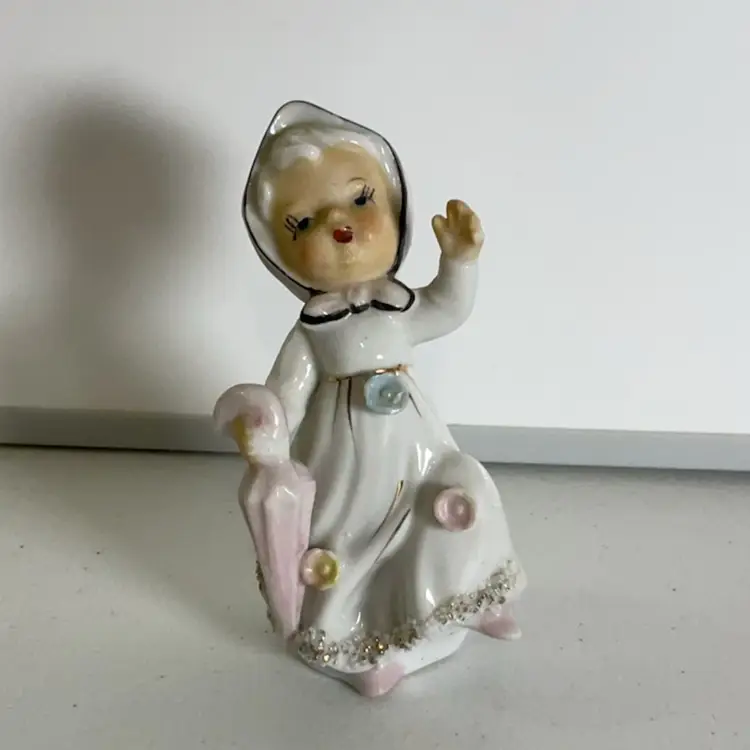 Vintage Left on Little Girl With Bonnet & Umbrella