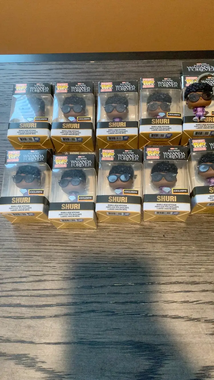 Black Panther Wakanda Forever SHURI
Funk Pocket Pop Keychains