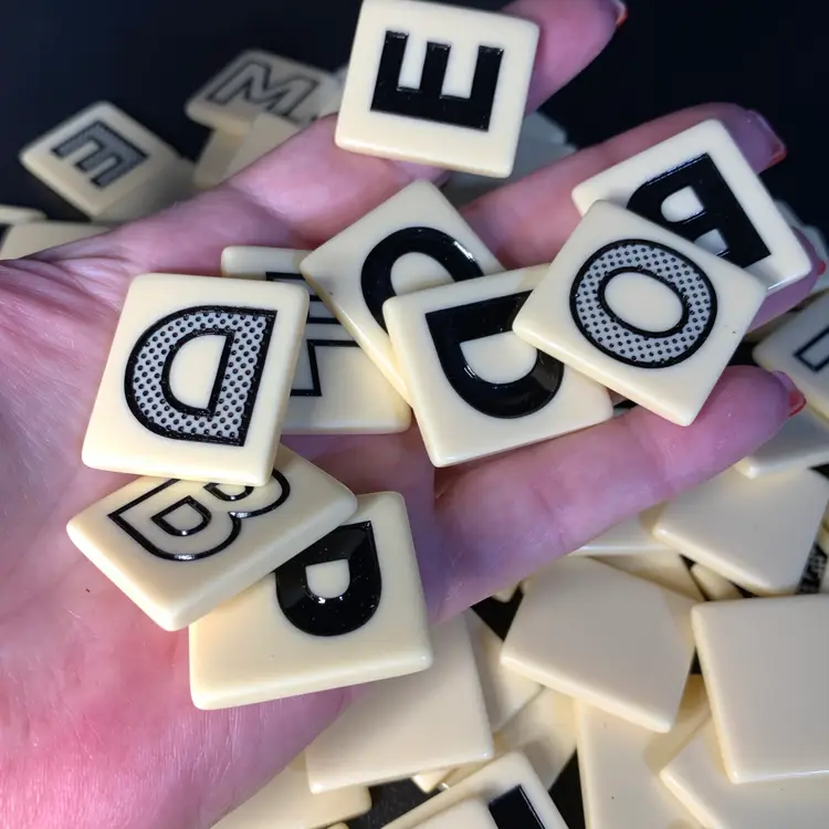 104-Plastic Letter Tiles