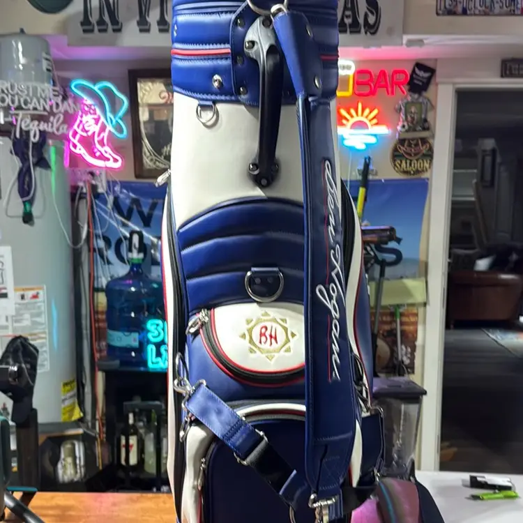 Ben Hogan Staff Bag 10” Top Used Twice.