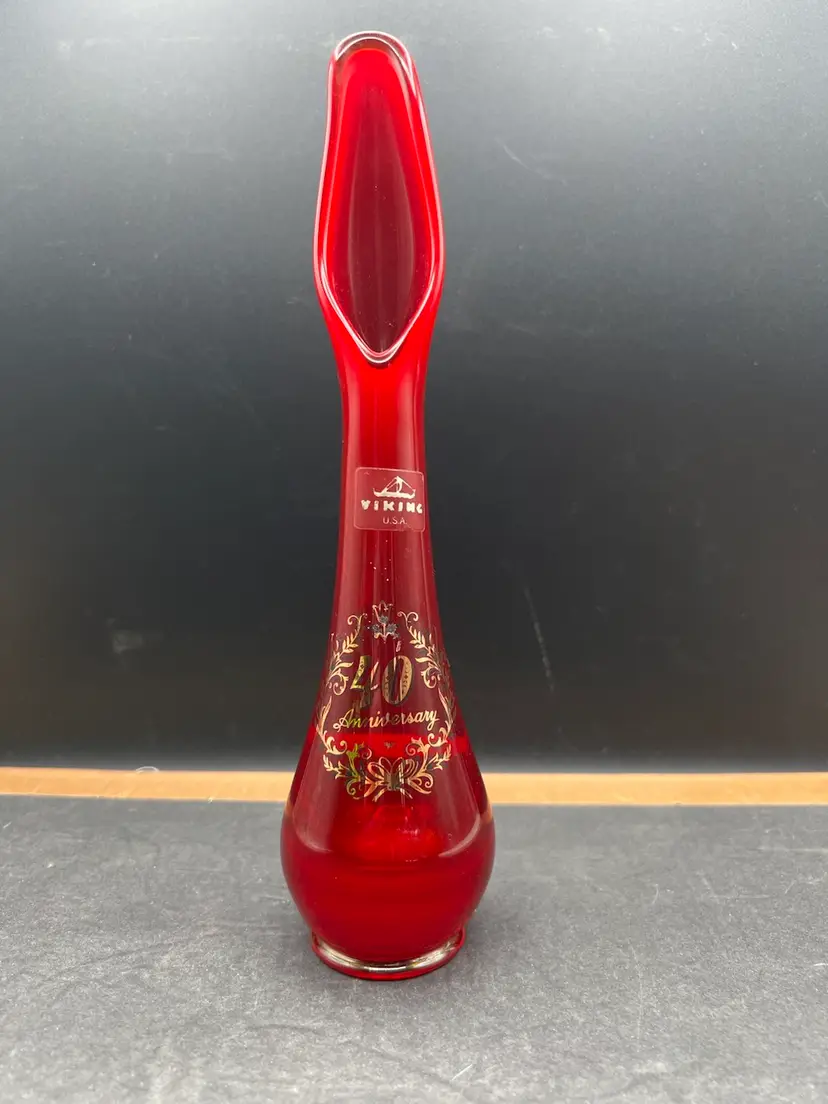 #980B Vintage Viking Glass Red Amberina Swung Vase 10" 40th Anniversary MCM