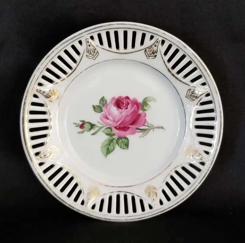 Antique Schumann Bavaria Reticulated Rose Plate