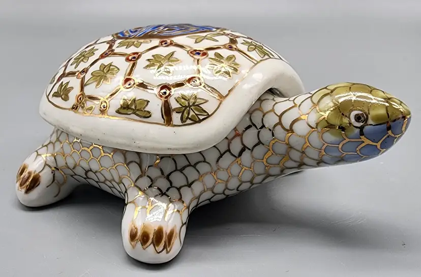 Gilt Gold & Green Asian Design Cloisonne Porcelain Turtle Trinket Box NWOT