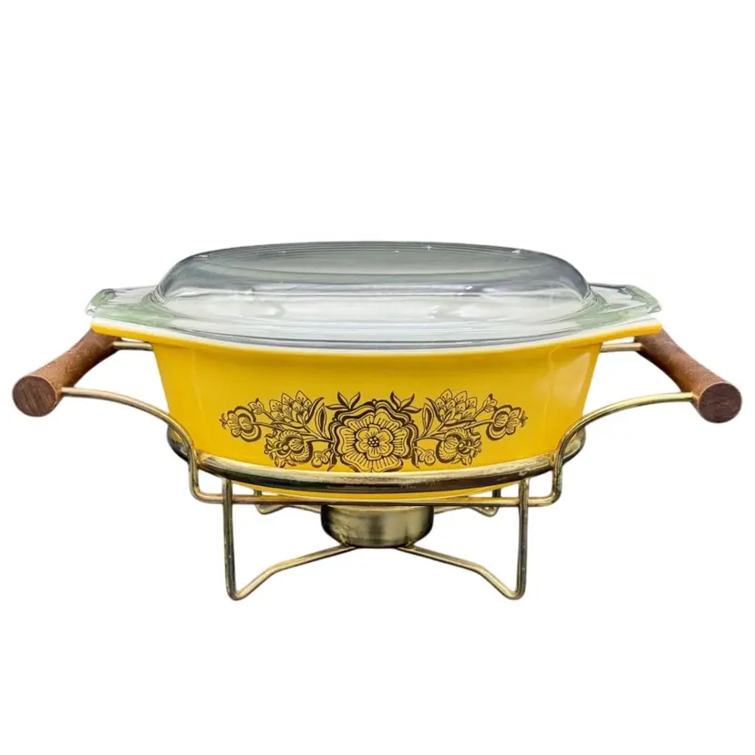 Vintage Pyrex Golden Rosette 1.5 QT Ovenware Dish Set