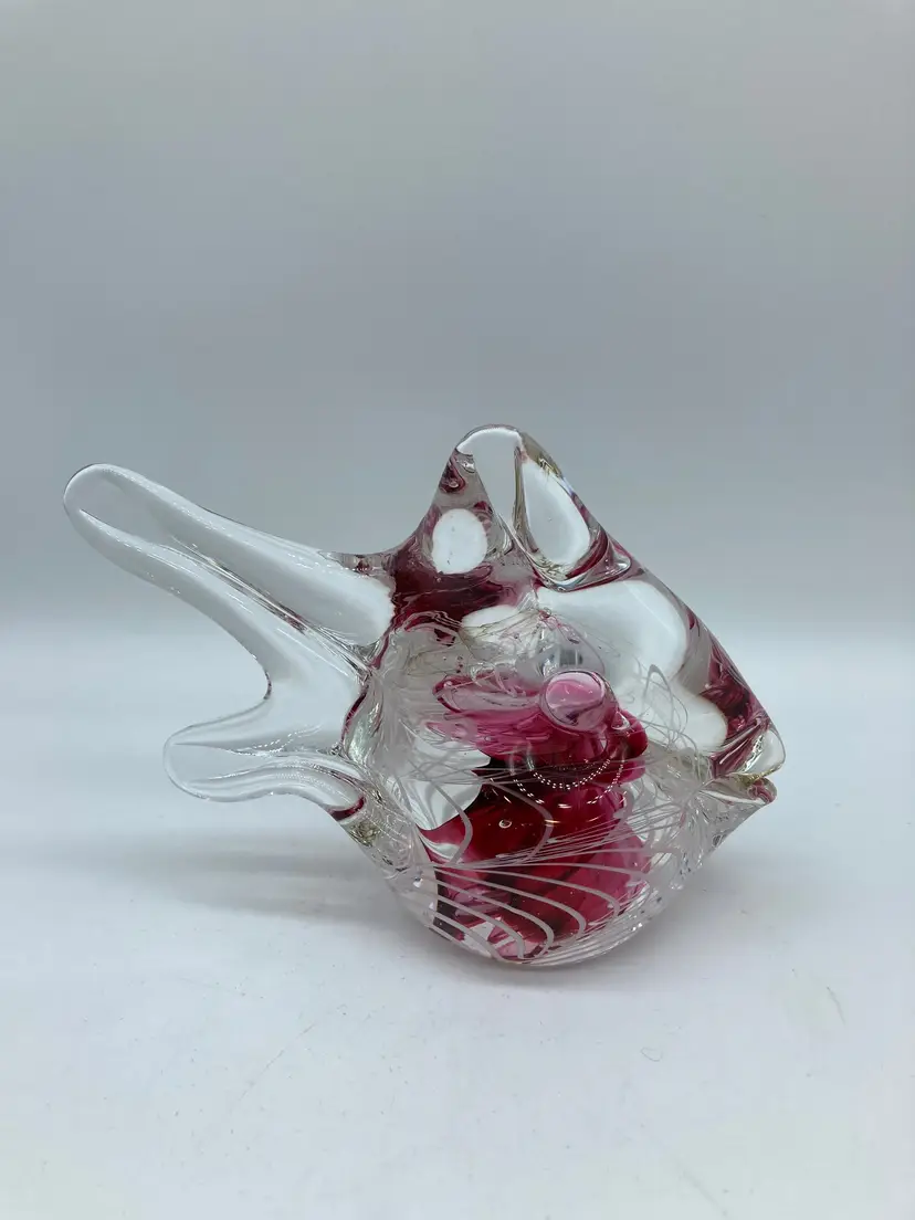 Hot Pink Center Glass Fish *