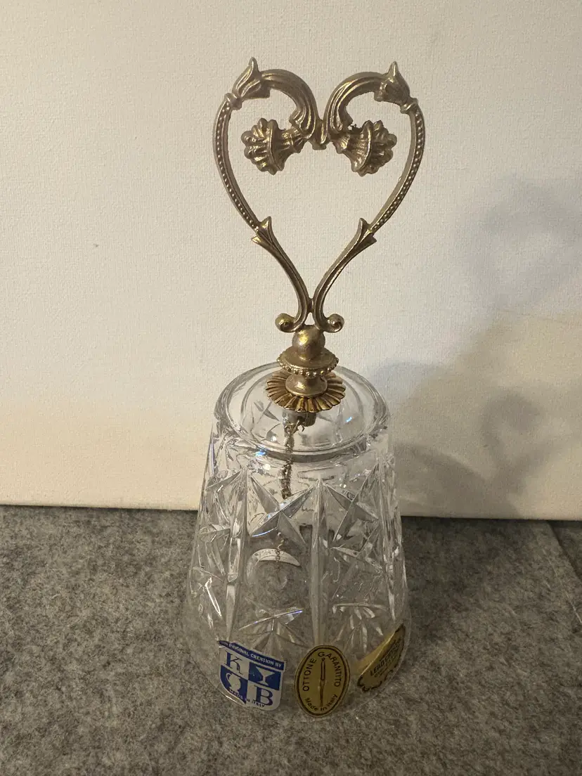 Killarney Crystal Bell 6.75" # 3043