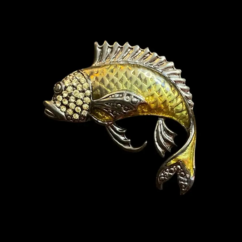 Fish Brooch 1 3/4” X 2”