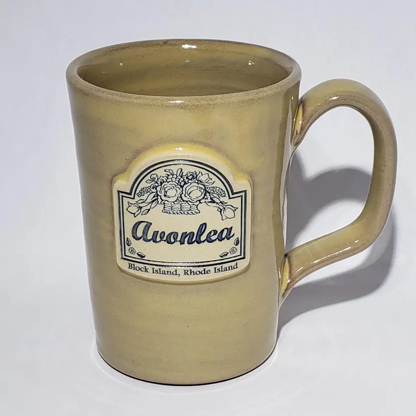 Deneen Pottery Avonlea Block Island Long Island Mug 12 oz Hand Thrown Signed