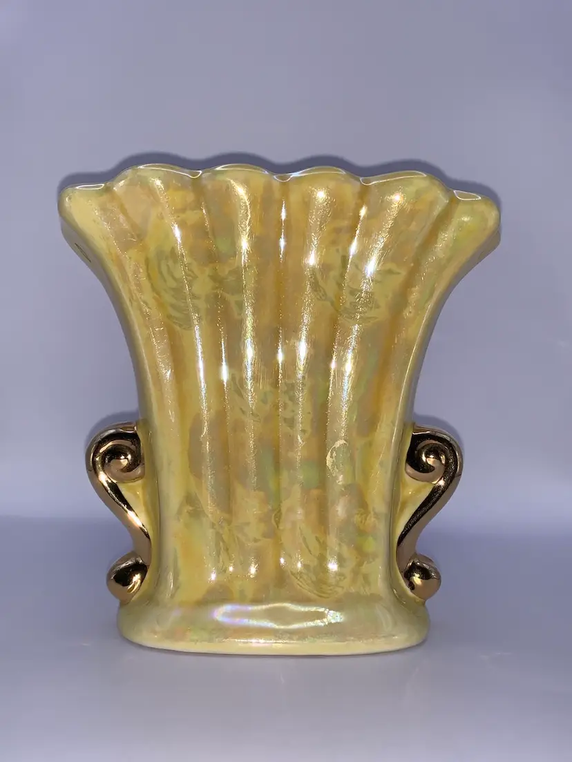 Vintage Warranted 22k Gold Trim Yellow Lusterware Vase