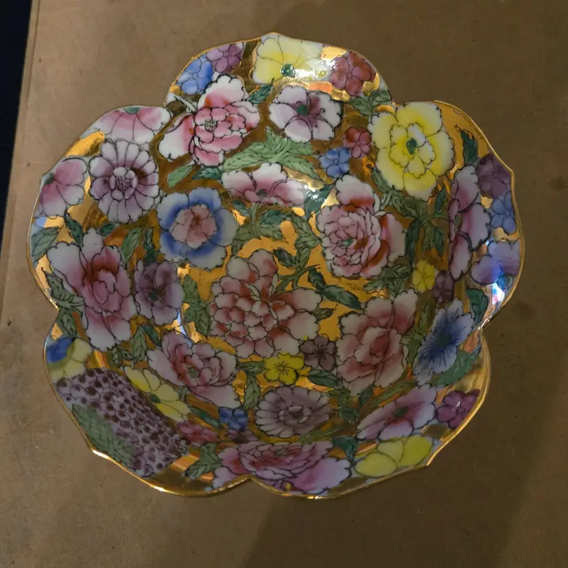 Vintage Chinese Hand Painted Bowl