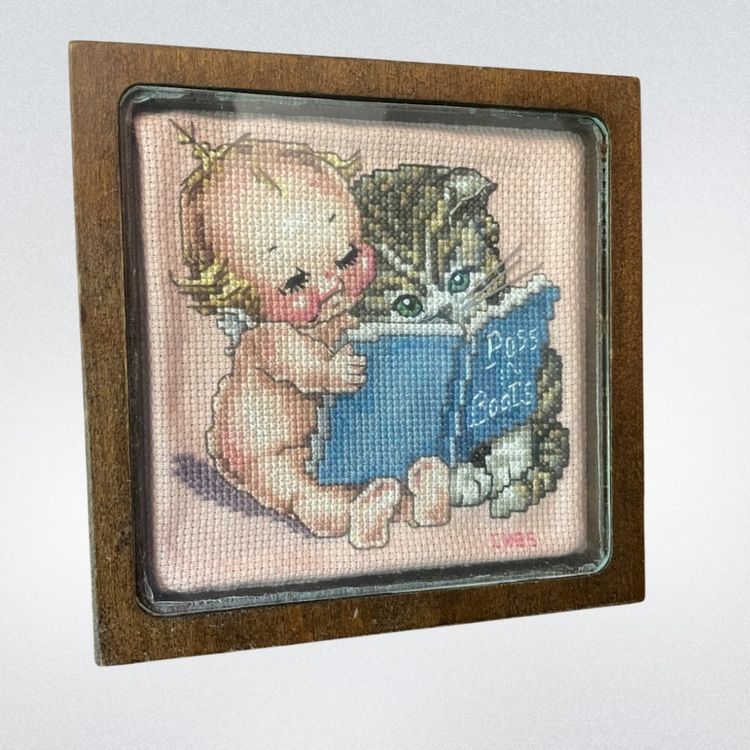 #01 Cross-Stitch Framed Glass Cover Vintage 80's Sudberry House Old Lyme , Conn
