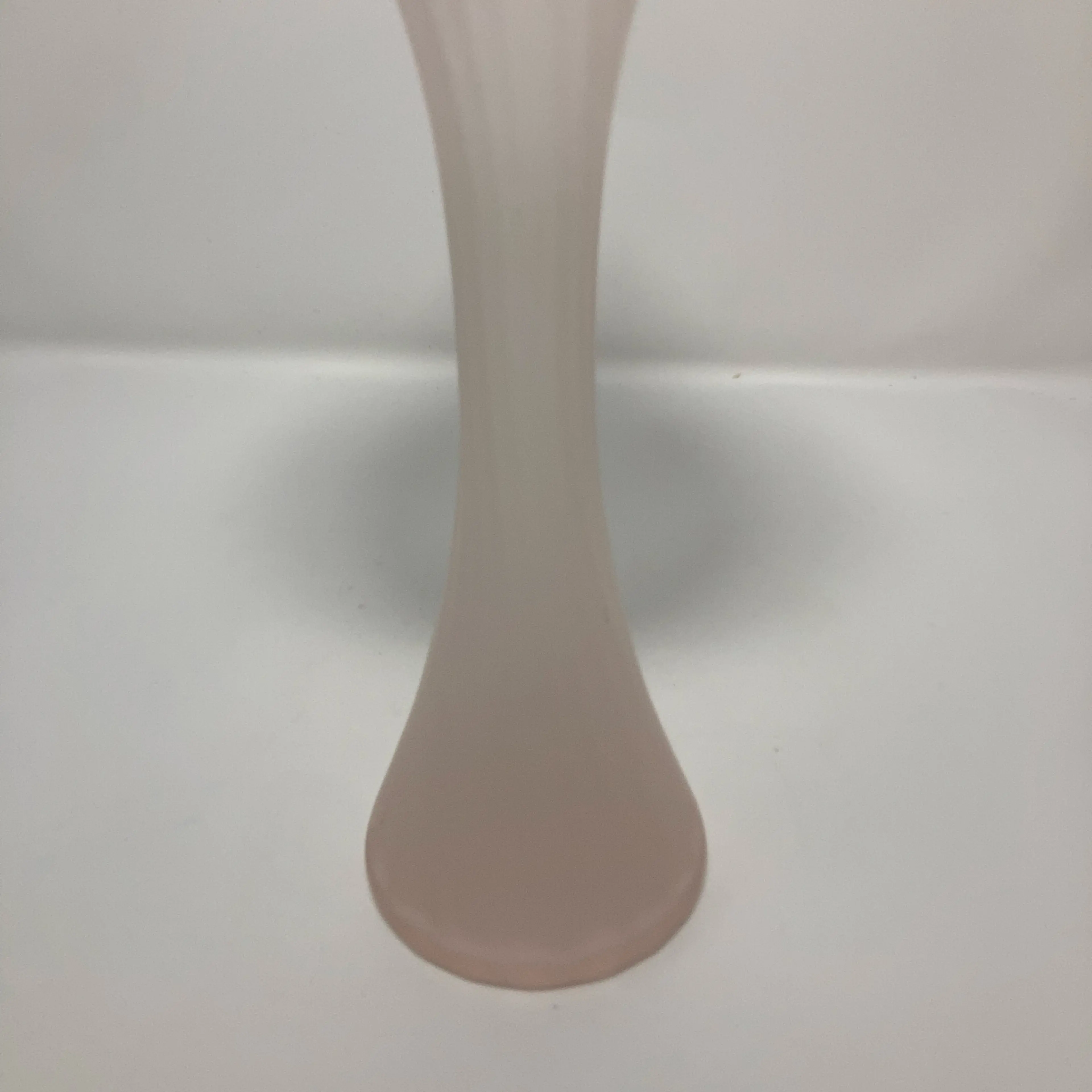 Image 4 of 18