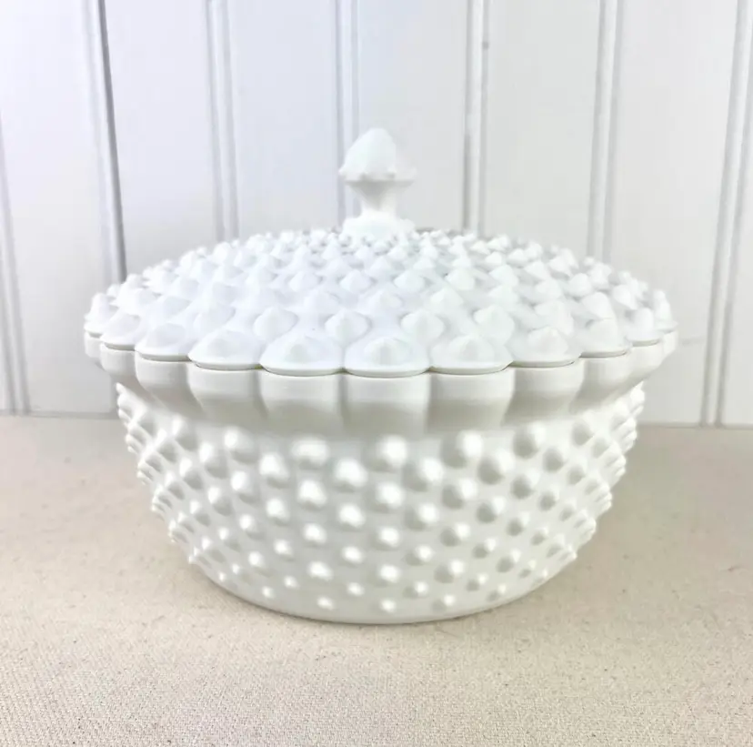 White Hobnail Lidded Bowl, Decorative Bowl with Scalloped Edge, Vintage Inspired, 3D Printed