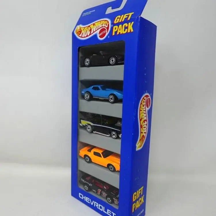 Hot Wheels 1993 Gift Pack Chevrolet 5 Pack 1/64 Scale rare black walls Camaro +