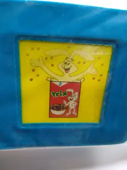 Trix Premium Magic Trix Rabbit Lenticular Promo Toy Vintage Motion Wallet