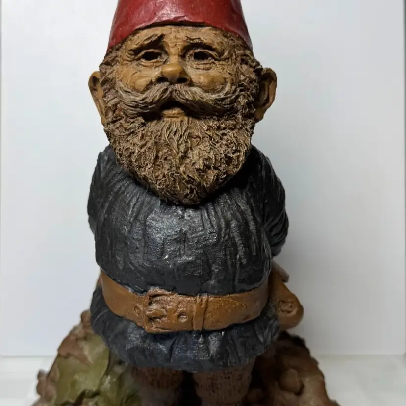 Vintage Tom Clark resin garden gnome figurine