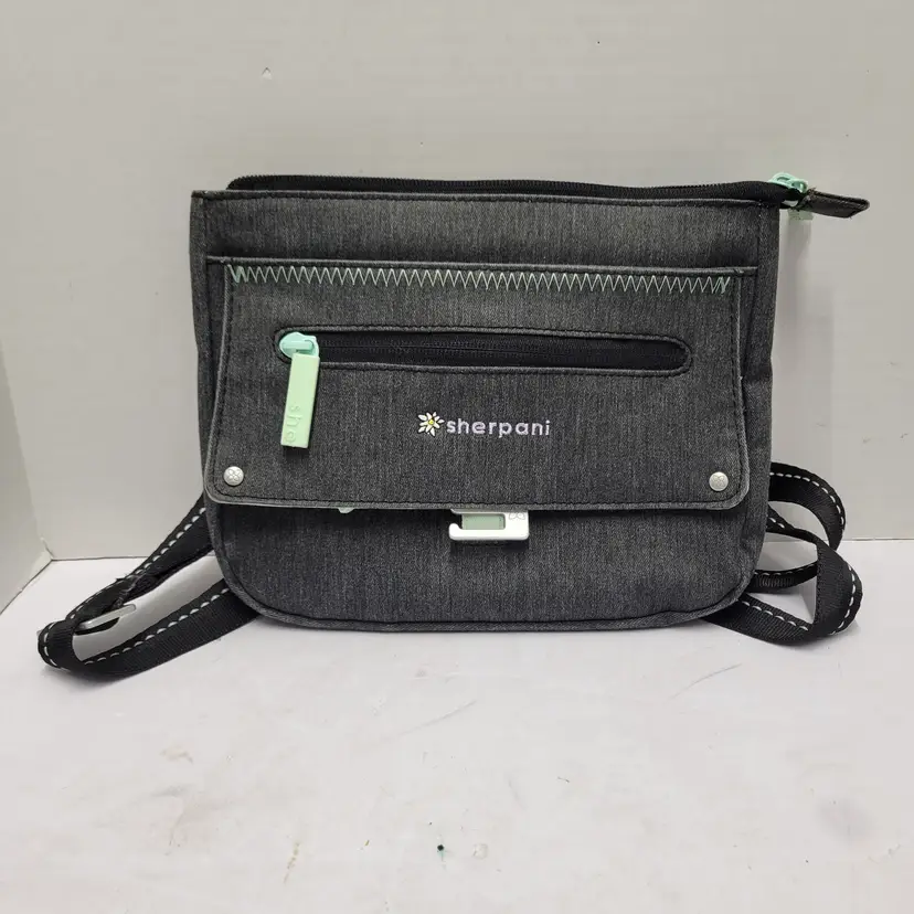 Sherpani Zooma Gray Black Crossbody Purse Bag Purse Mint Green Accents Canvas