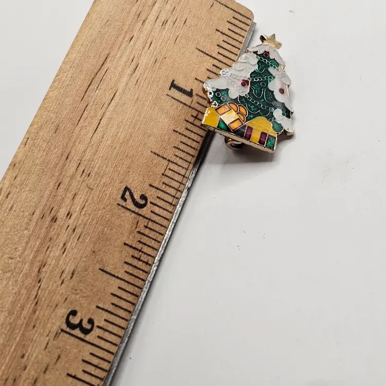 Gold Tone Brooch Christmas Tree