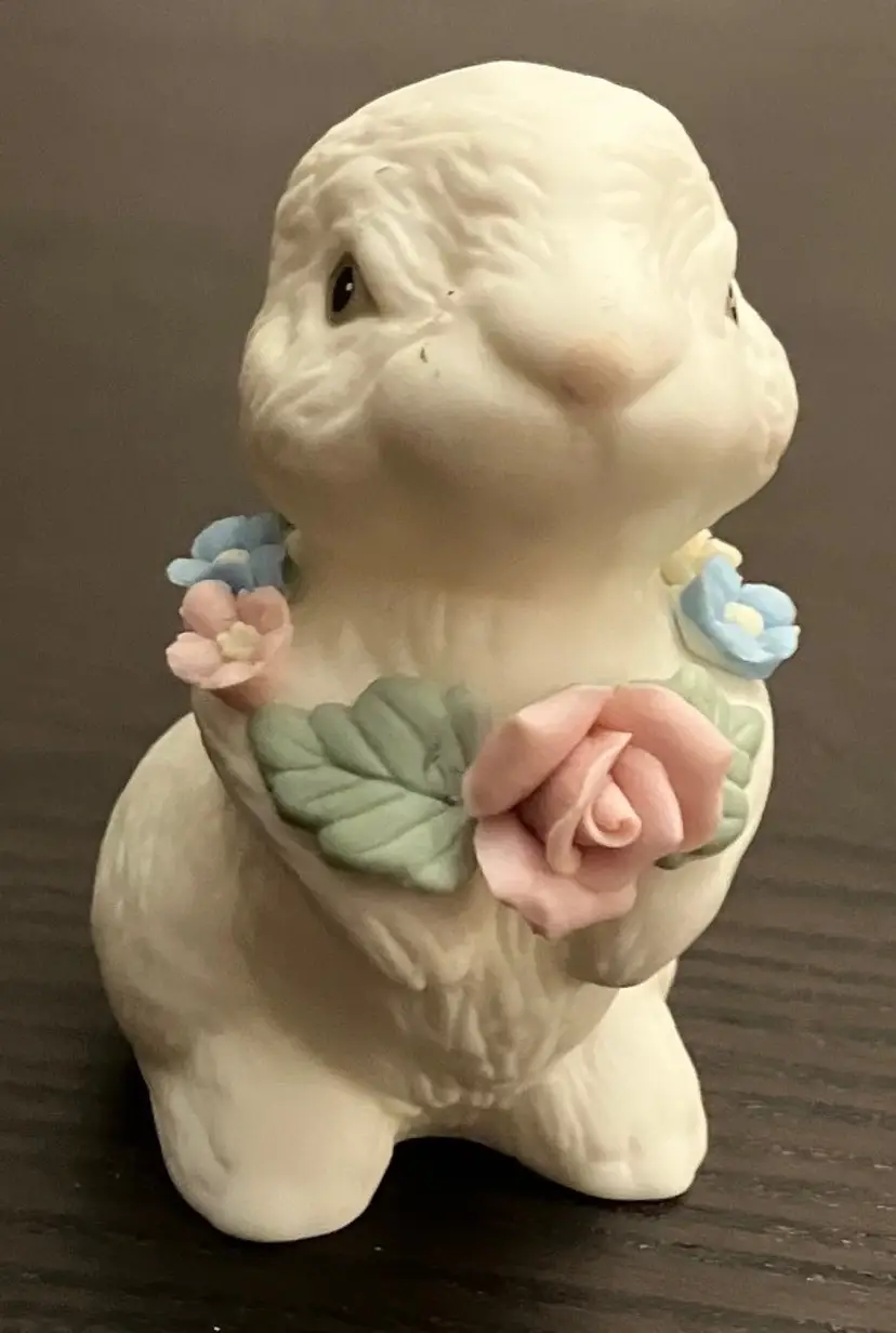VTG Bisque Porcelain Rabbit Bunny Figurine with Flowers