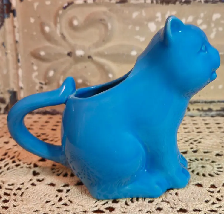 Adorable Blue Ceramic Cat Kitten Creamer