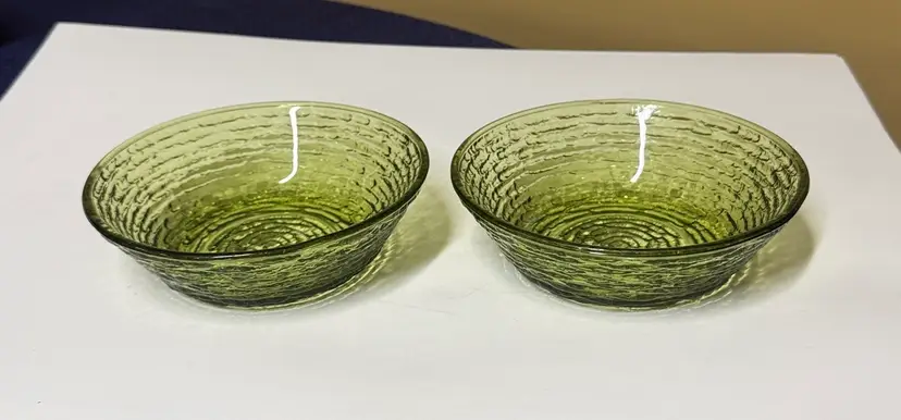 Anchor Hocking Lido Soreno Set of 2 Avocado Green 6" Bowls