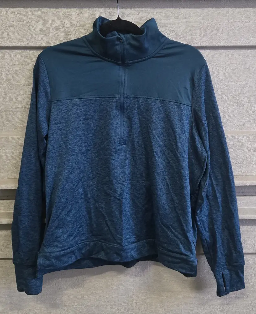 Avia Women's Long Sleeve Pullover Size Small