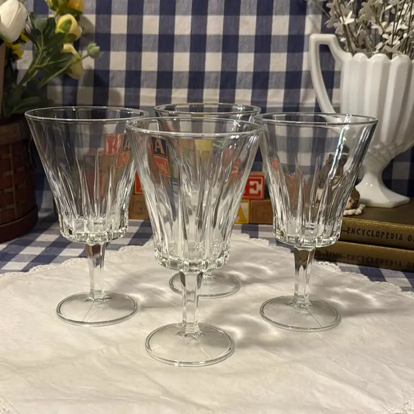 Four Vintage Sorrento Italian Wine Goblets